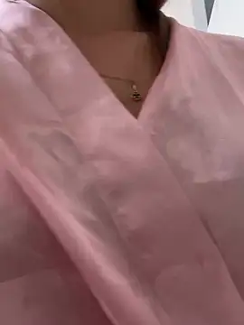 Aaliyah Salma online show from 04/13/26, 06:56