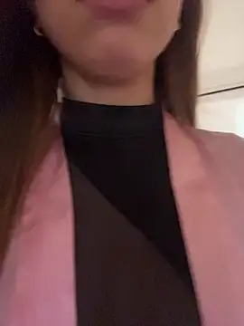 Aaliyah Salma online show from 06/12/26, 07:33
