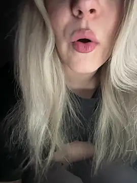 SUSELLAM1 online show from 04/14/26, 05:51