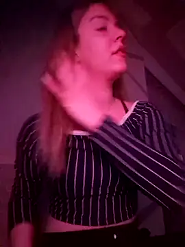 SUSELLAM1 online show from 03/21/25, 12:29