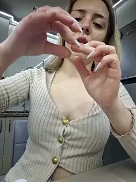 SUSELLAM1 online show from 02/07/25, 02:26