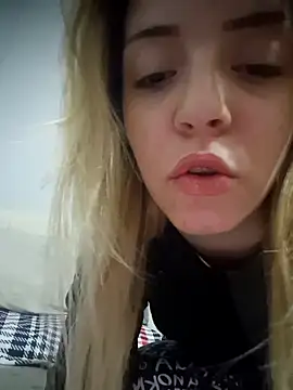 SUSELLAM1 online show from 01/24/25, 08:53