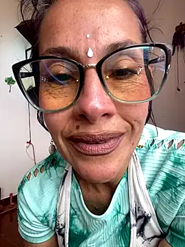 Goddess-Love- online show from 11/22/25, 06:18