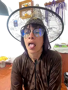 Goddess-Love- online show from 10/23/25, 10:25