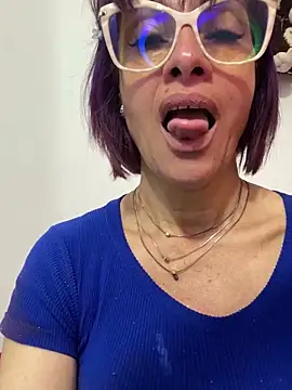 Snapshot of Goddess-Love- chatting on 03/15/25, 11:28 Goddess-Love- online show from 03/15/25, 11:28