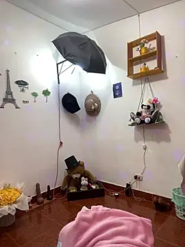 Goddess-Love- online show from 12/16/25, 10:30