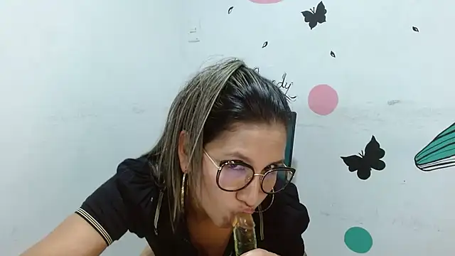 Benett Lea online show from 12/05/24, 10:28