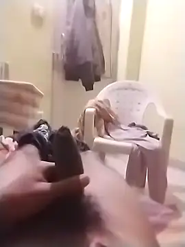 Snapshot of Muscular02 chatting on 02/18/25, 08:14 Muscular02 online show from 02/18/25, 08:14