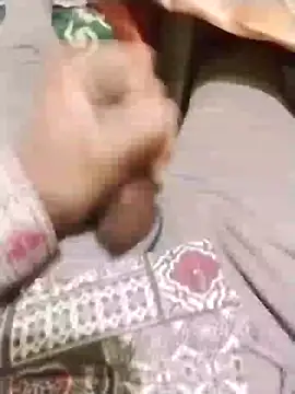 Snapshot of Muscular02 chatting on 02/28/25, 06:41 Muscular02 online show from 02/28/25, 06:41