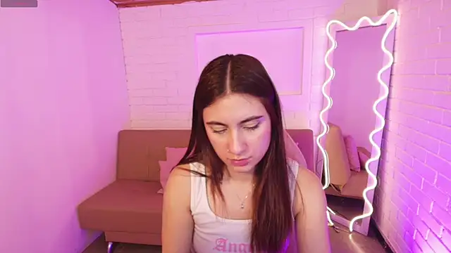 Foxy tay online show from 12/06/24, 12:22