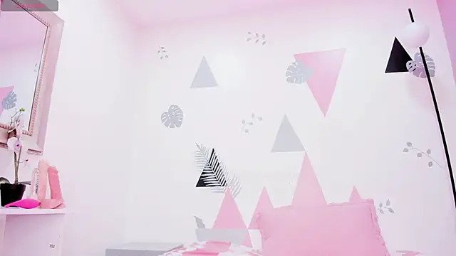 ILENAHEY online show from 09/23/25, 09:44