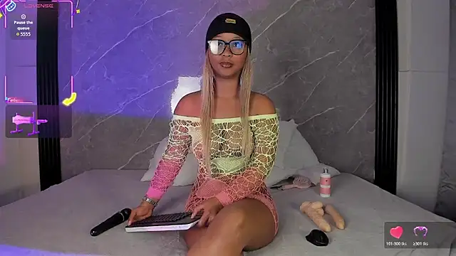 RachellEbony online show from 02/06/26, 01:51