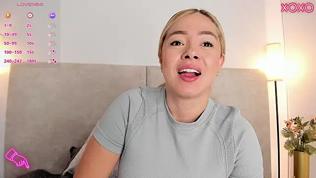 Saori newman online show from 11/18/25, 11:57