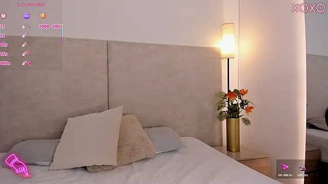 Saori newman online show from 11/10/25, 11:48