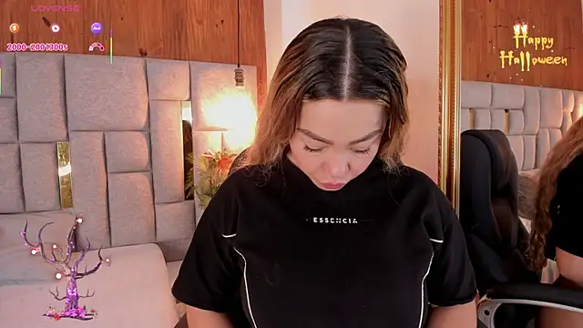 Saori newman online show from 10/25/25, 11:53