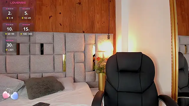 Saori newman online show from 10/15/25, 12:02