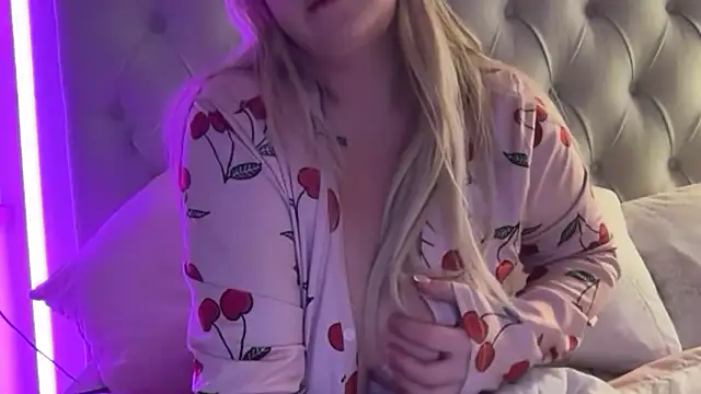 blairbella online show from 11/19/25, 06:41