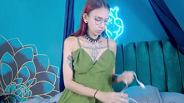 Lunamistyc online show from 09/30/25, 08:48