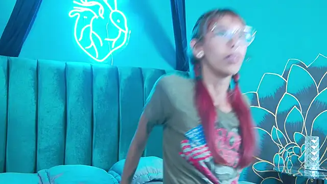 Lunamistyc online show from 01/12/26, 08:36