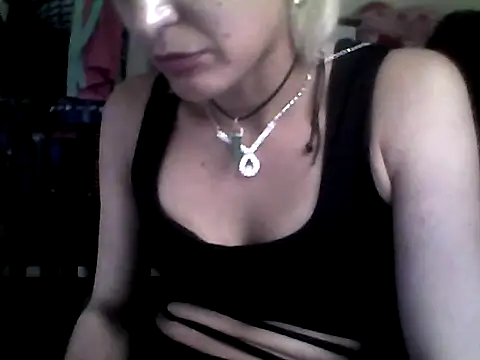 ariana crazzy online show from 02/14/25, 07:44