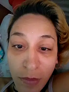 ariana crazzy online show from 03/19/26, 03:23