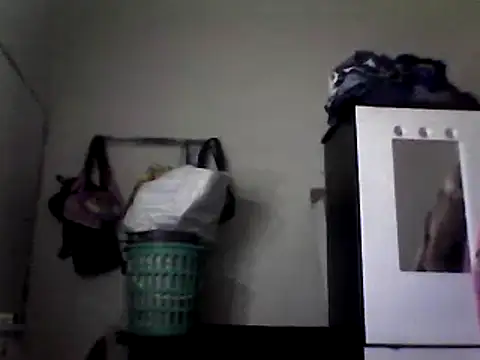 ariana crazzy online show from 03/05/25, 05:40