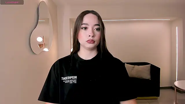 AlinaKravitz online show from 03/06/26, 11:16