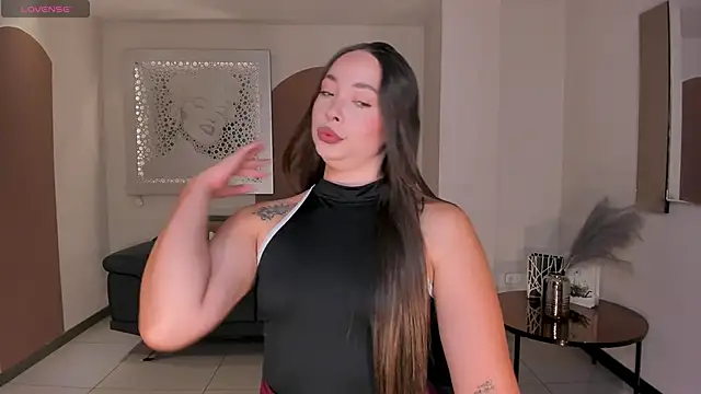 AlinaKravitz online show from 04/05/26, 04:35