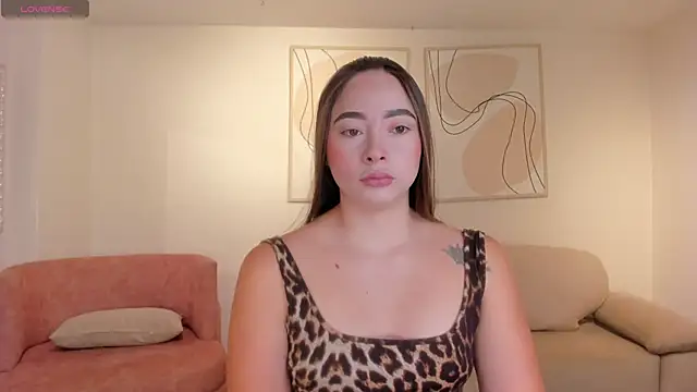 AlinaKravitz online show from 05/19/26, 12:01