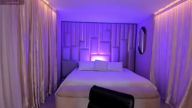 AlinaKravitz online show from 02/14/26, 12:27