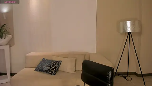 AlinaKravitz online show from 03/13/26, 11:48