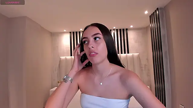 KaiaFerreira online show from 02/09/26, 06:17