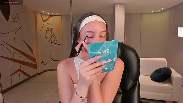 KaiaFerreira online show from 09/19/25, 01:48