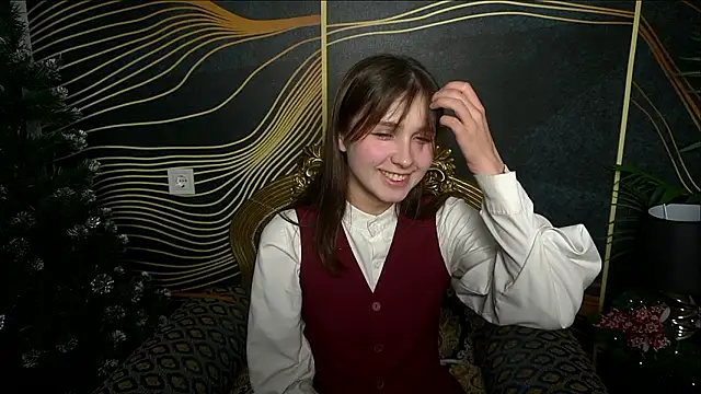 OpulentSiren online show from 12/03/24, 06:54