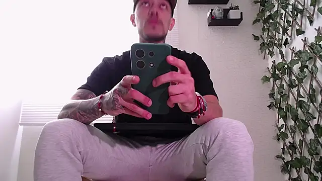 Jasson kingg online show from 02/17/25, 03:33