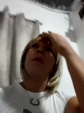 blondebitchlitle online show from 01/08/26, 11:55