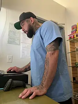 jr91esl online show from 02/04/25, 06:17