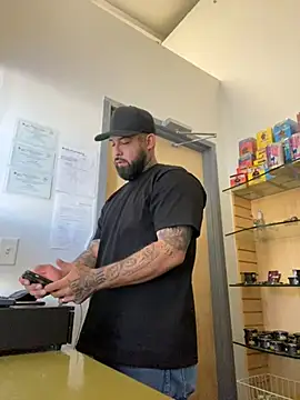 jr91esl online show from 02/15/25, 09:39