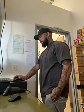 jr91esl online show from 02/05/25, 06:04