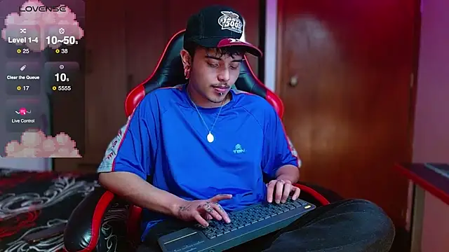 Snapshot of Hgp3riodictabl3 chatting on 11/07/25, 01:43 Hgp3riodictabl3 online show from 11/07/25, 01:43