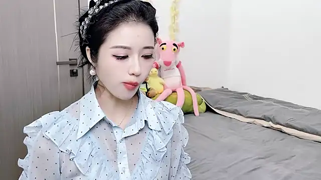 starsqimei online show from 10/23/25, 05:28