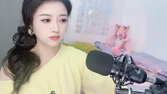 starsqimei online show from 02/03/26, 05:49