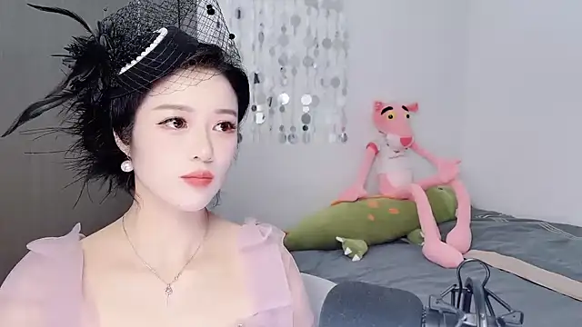 starsqimei online show from 11/19/25, 05:07