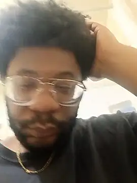 dvaughn3117 online show from 02/15/26, 09:14