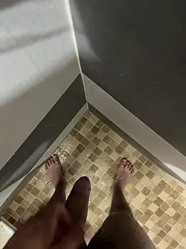 mylovetr1 online show from 03/19/25, 04:47