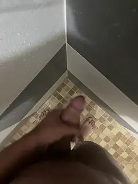 mylovetr1 online show from 12/21/24, 05:58