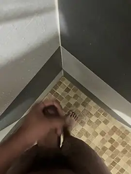 mylovetr1 online show from 03/07/25, 04:57