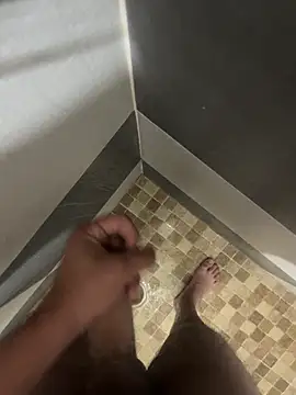 mylovetr1 online show from 03/21/25, 05:00