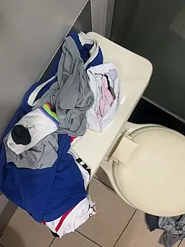 mylovetr1 online show from 03/11/25, 06:08