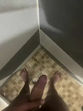 mylovetr1 online show from 02/10/25, 06:20